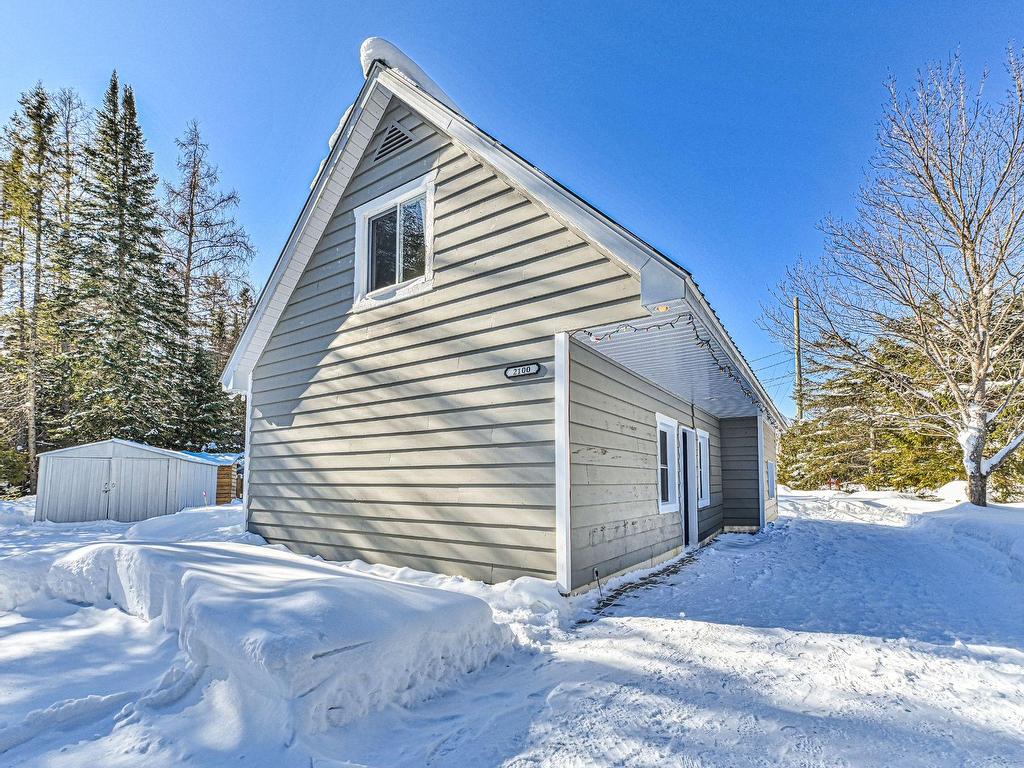 









2100


Ch. du Domaine-Guindon

,
Sainte-Agathe-des-Monts,




QC
J8C2Z8

