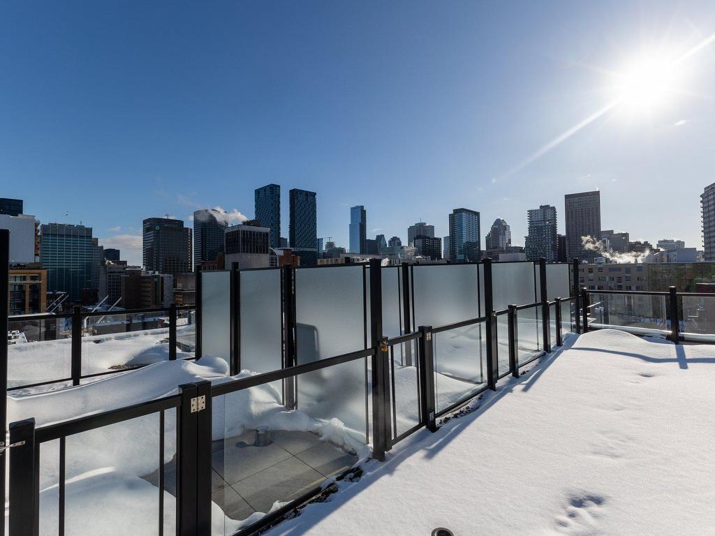 









2100


Boul. St-Laurent

, 204,
Montréal (Ville-Marie),




QC
H2X0E4

