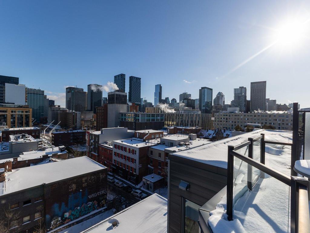 









2100


Boul. St-Laurent

, 204,
Montréal (Ville-Marie),




QC
H2X0E4


