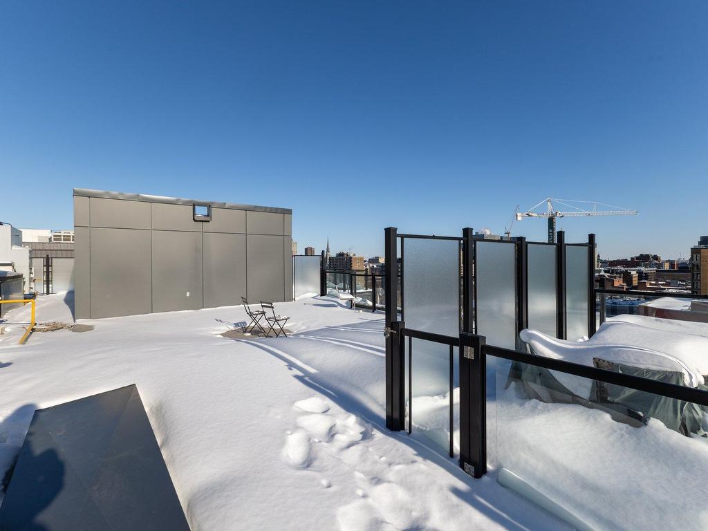 









2100


Boul. St-Laurent

, 204,
Montréal (Ville-Marie),




QC
H2X0E4

