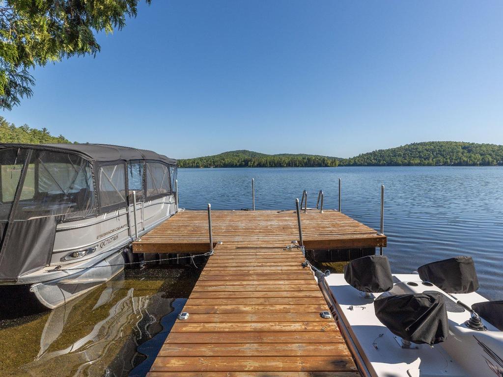 









1661


Ch. du Lac-à-la-Truite

,
Saint-Michel-des-Saints,




QC
J0K3B0

