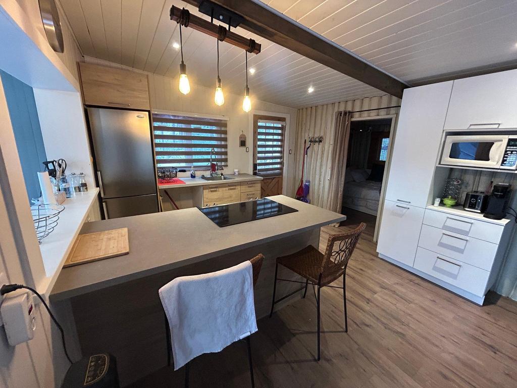 









1609


Ch. Rozon

,
Wentworth-Nord,




QC
J0T1Y0

