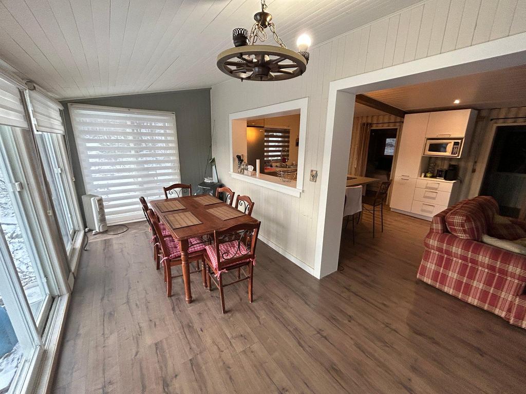 









1609


Ch. Rozon

,
Wentworth-Nord,




QC
J0T1Y0


