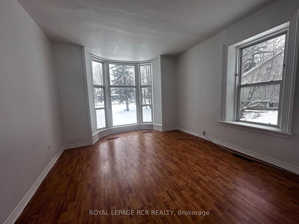









9


Second

Avenue,
Orangeville,




ON
L9W 1H4

