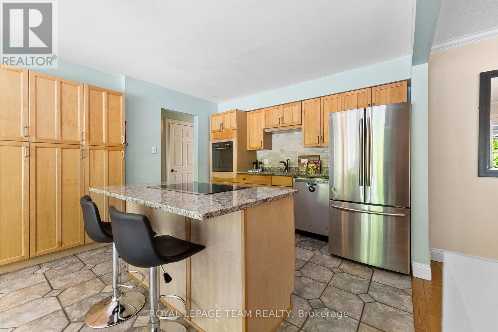 












132 MANION ROAD

,
Ottawa,




Ontario
K0A1L0

