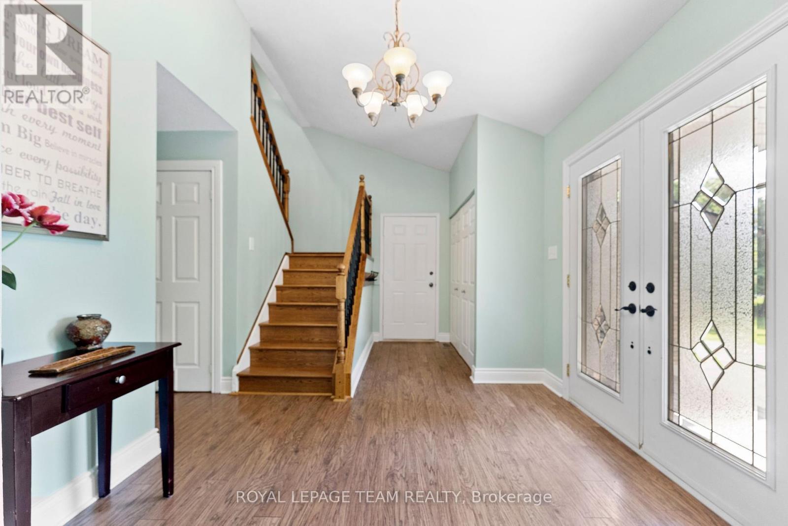 












132 MANION ROAD

,
Ottawa,




Ontario
K0A1L0

