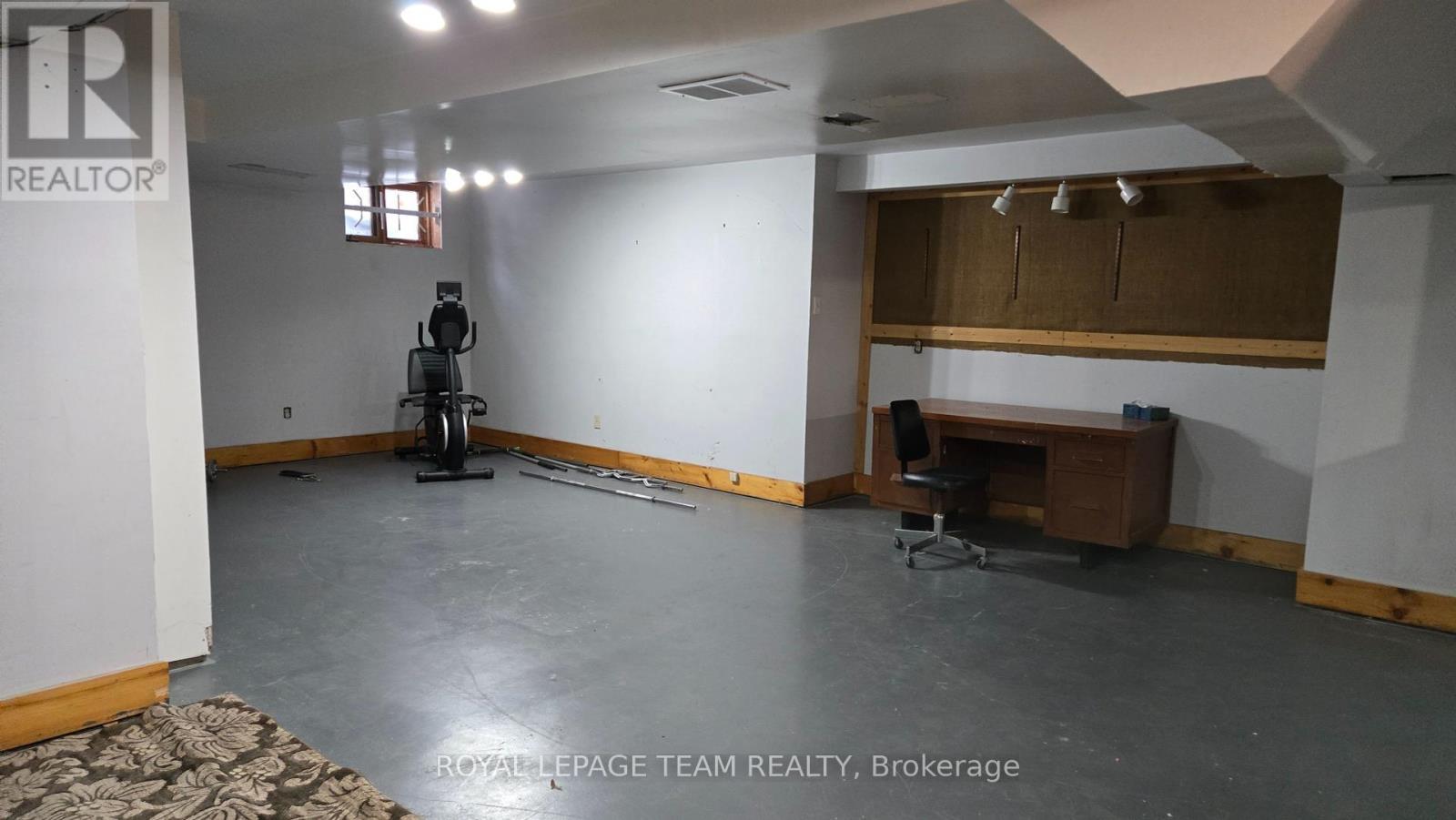 












132 MANION ROAD

,
Ottawa,




Ontario
K0A1L0

