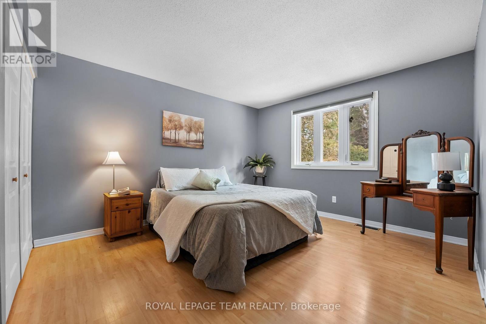 












132 MANION ROAD

,
Ottawa,




Ontario
K0A1L0

