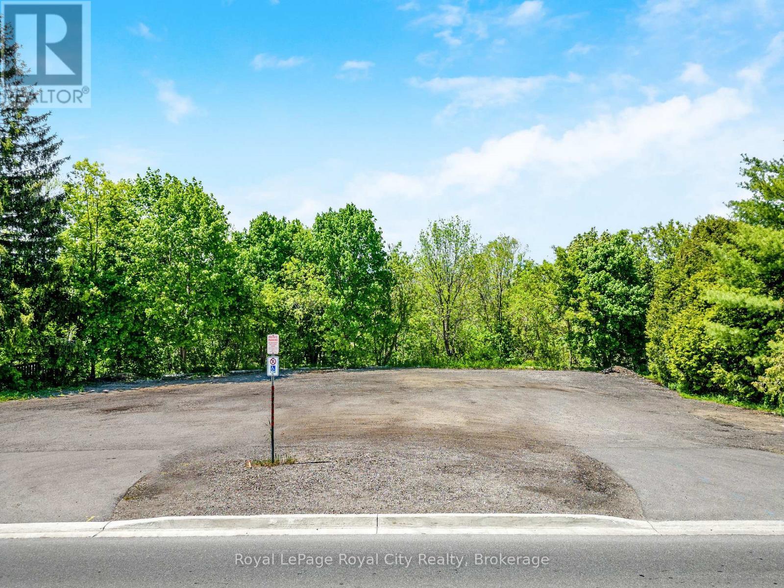 












112 HARRIS STREET

,
Guelph/Eramosa (Rockwood),







Ontario
N0B2K0

