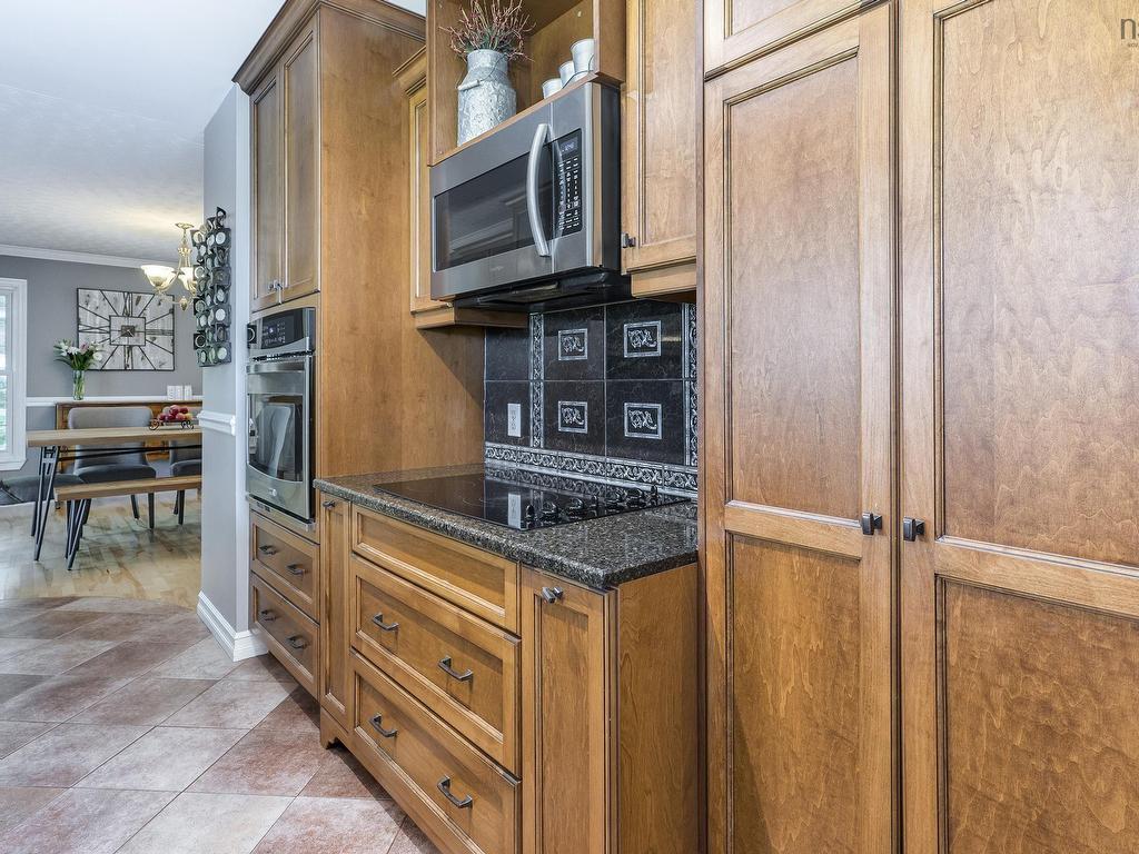 












34 Horne Settlement Road

,
Enfield,







NS
B2T 1A7

