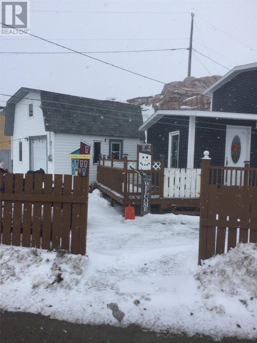 












47 TUNNEL Road

,
ROSE BLANCHE,




Newfoundland & Labrador
A0M1P0

