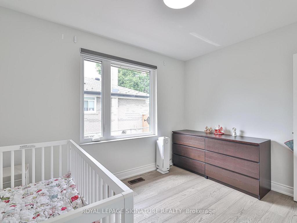 









89


Thistle Down

Boulevard,
Toronto,




ON
M9V 1J3

