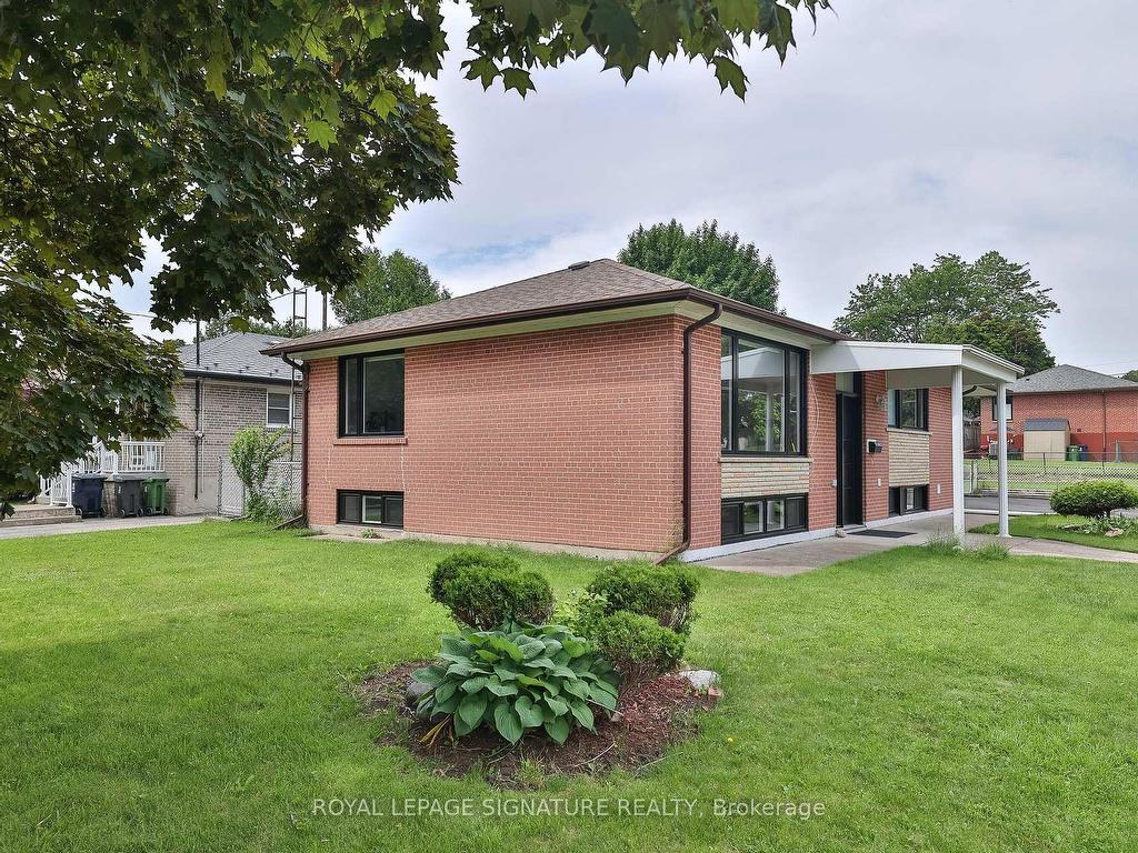 









89


Thistle Down

Boulevard,
Toronto,




ON
M9V 1J3

