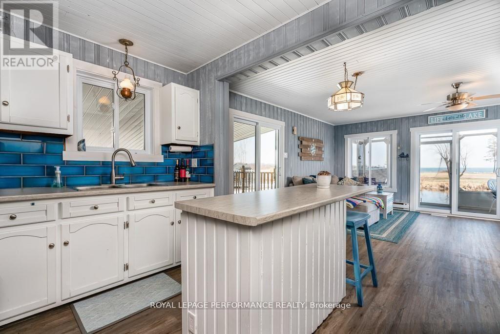 












6810 ST FRANCIS LANE

,
South Glengarry,




Ontario
K0C2E0

