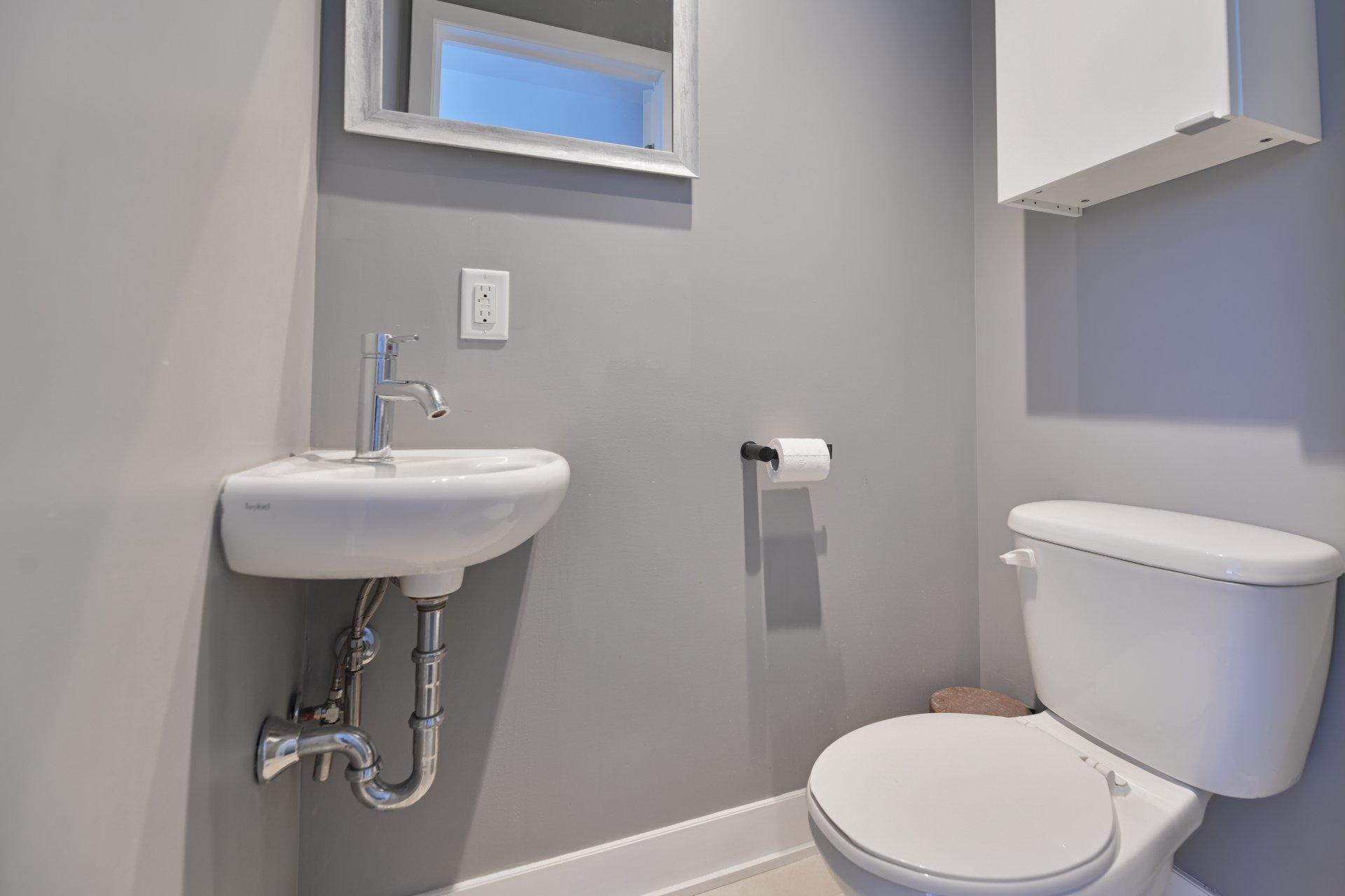 









171


Rue St-Pierre

, 101,
Saint-Jean-sur-Richelieu,




QC
J3B0G3

