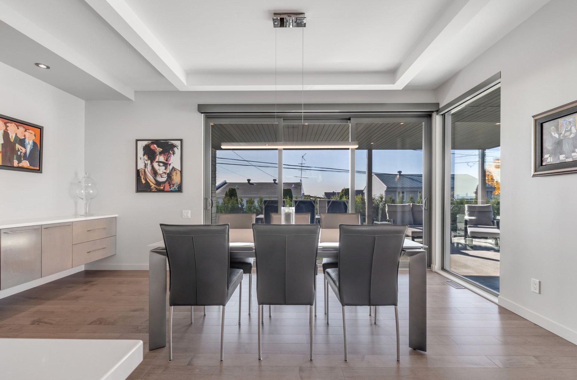 









6305


Rue Malouin

,
Québec (Charlesbourg),




QC
G1H6B8

