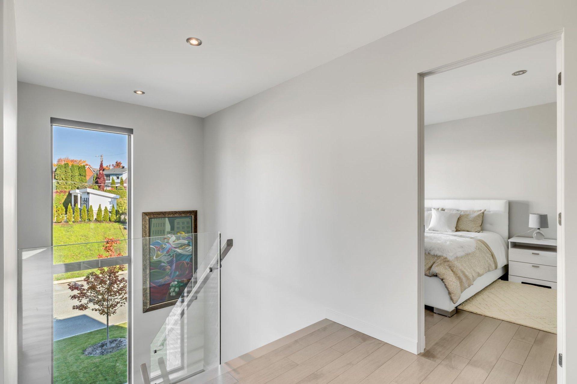 









6305


Rue Malouin

,
Québec (Charlesbourg),




QC
G1H6B8

