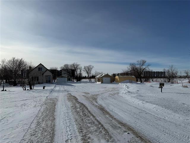 









1090


Storie

RD,
Winnipeg,







MB
R2P 2V1

