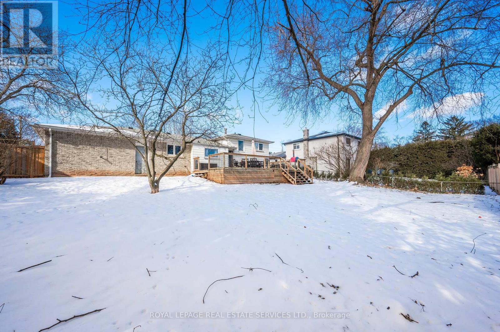 












2138 REBECCA STREET

,
Oakville,




Ontario
L6L2A5

