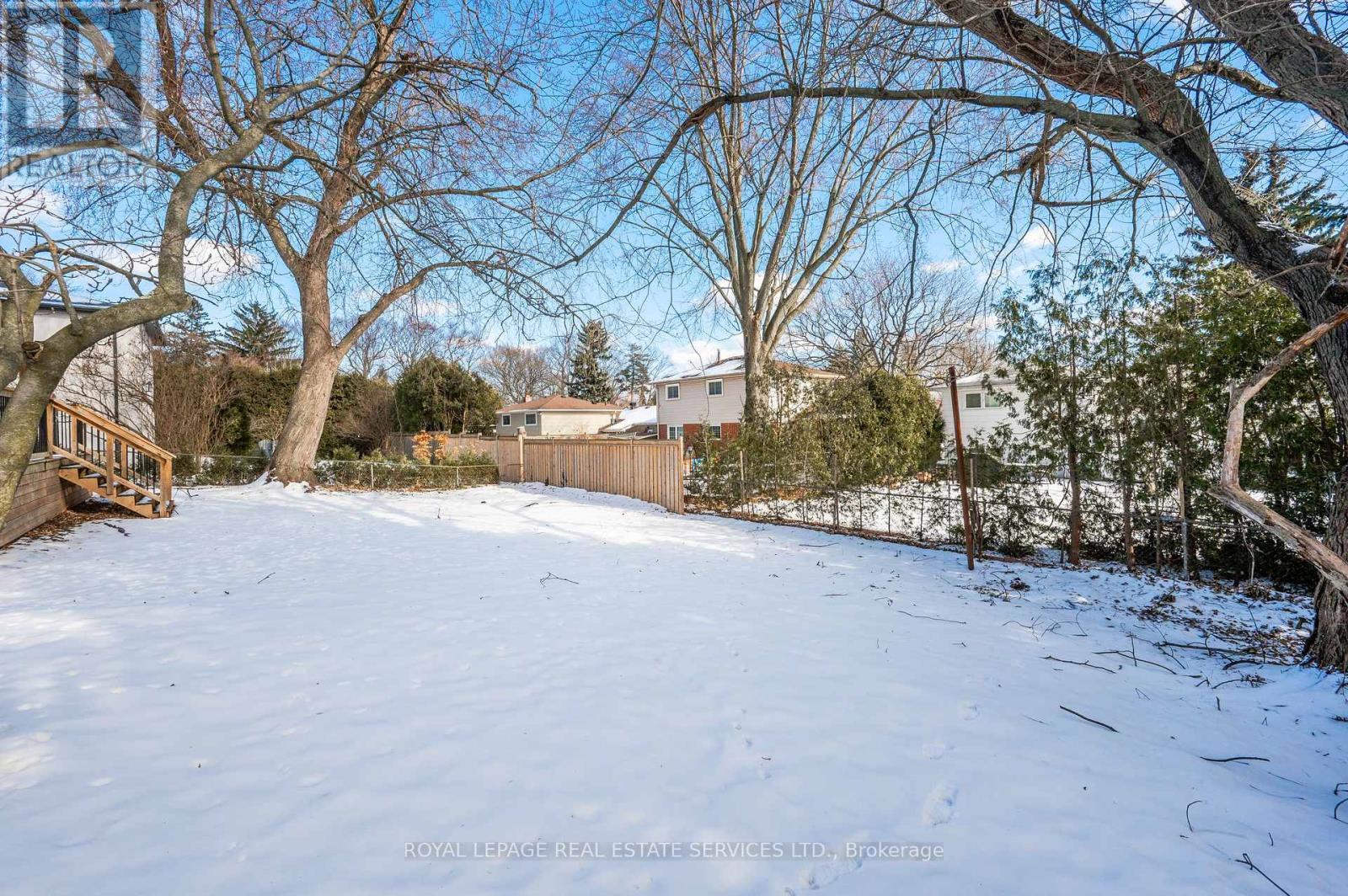 












2138 REBECCA STREET

,
Oakville,




Ontario
L6L2A5

