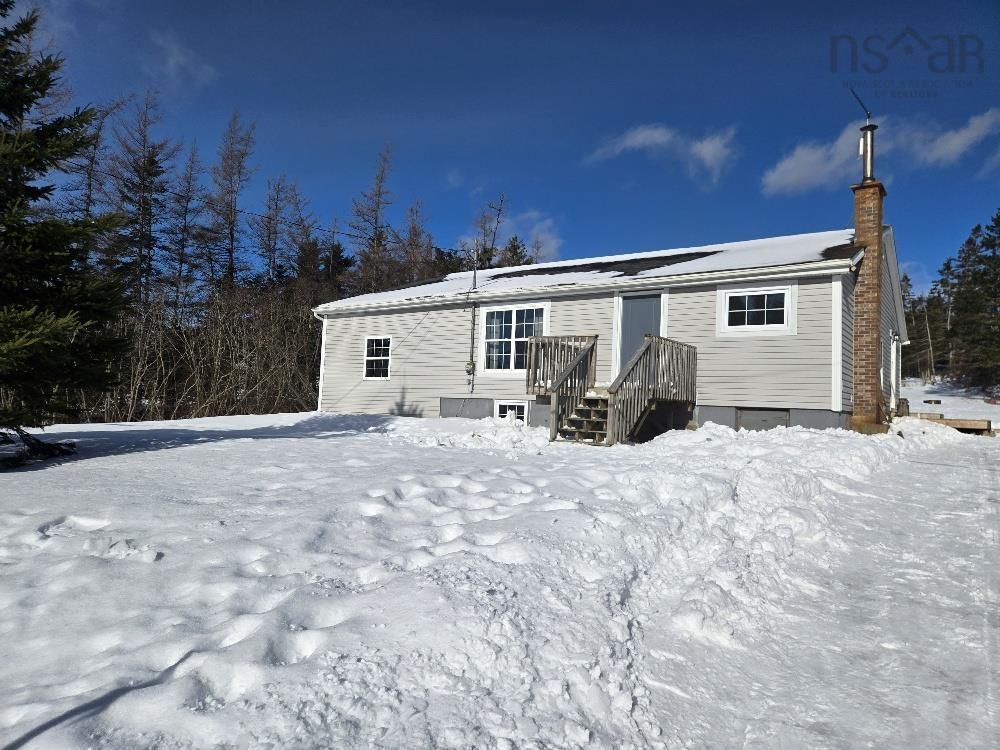 












241 Cross Road

,
McCallum Settlement,




NS
B6L 6B6

