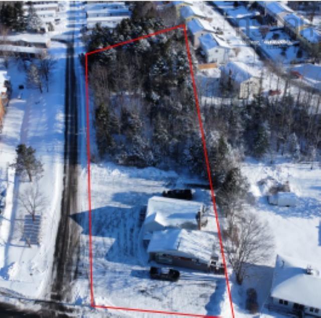 












963 Sackville Drive

,
Middle Sackville,




NS
B4E 1S2

