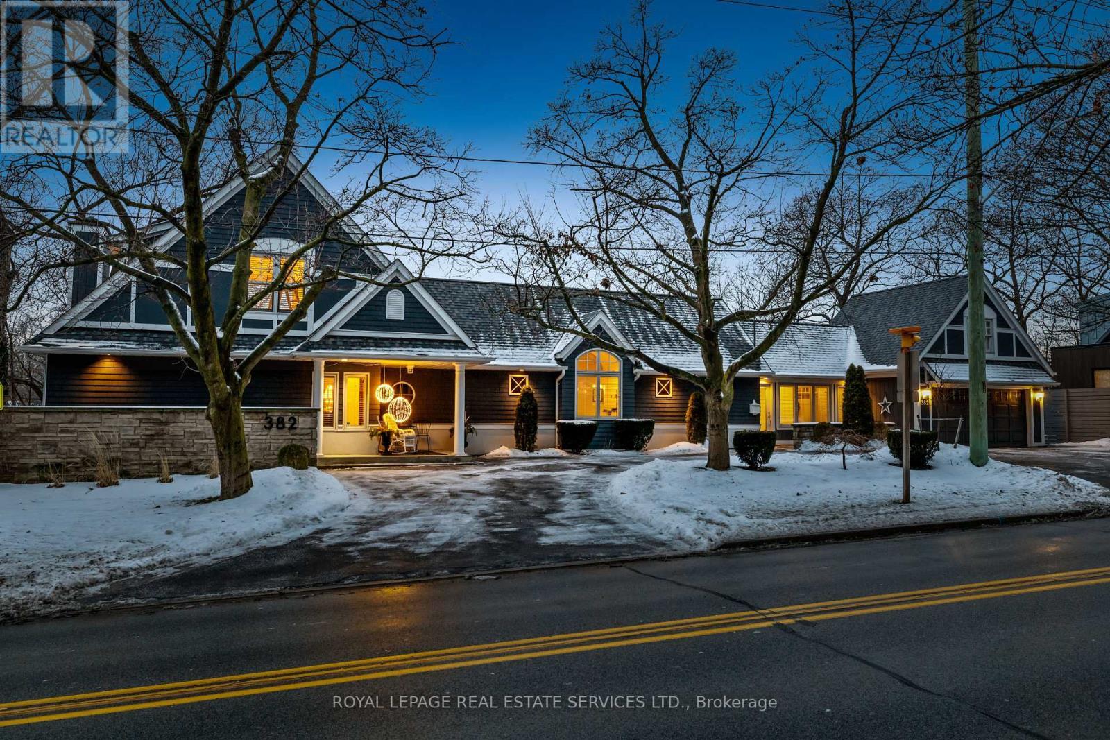 












382 TRAFALGAR ROAD

,
Oakville,




Ontario
L6J3H5


