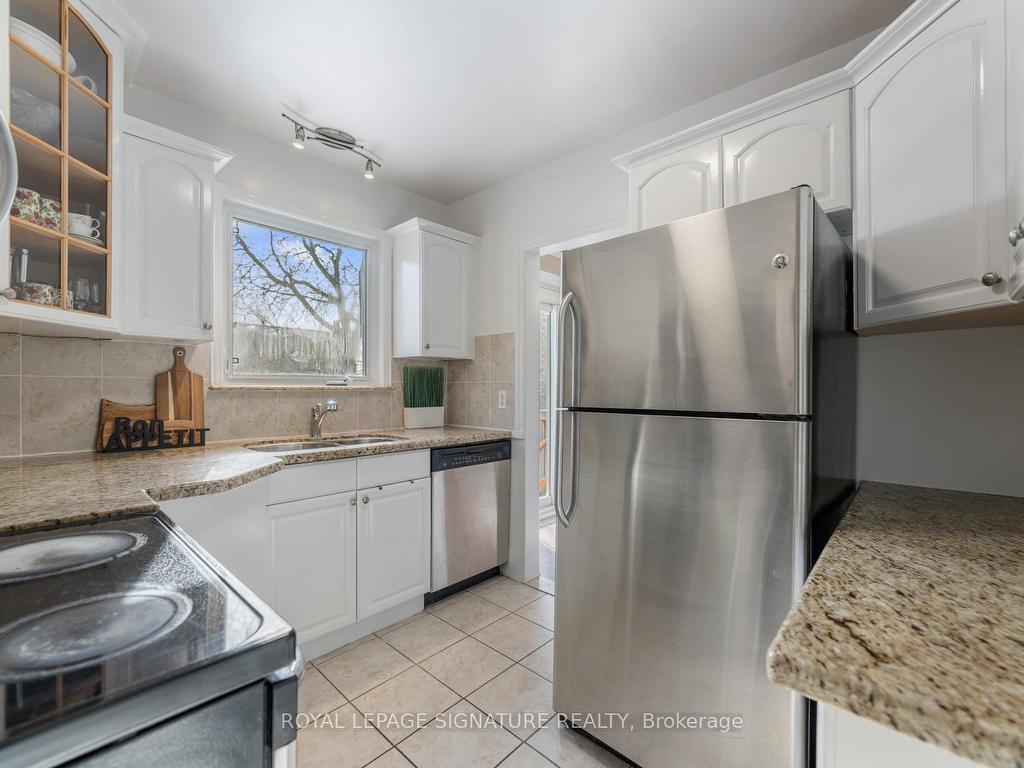 









83


Nipigon

Avenue,
Toronto,




ON
M2M 2W3

