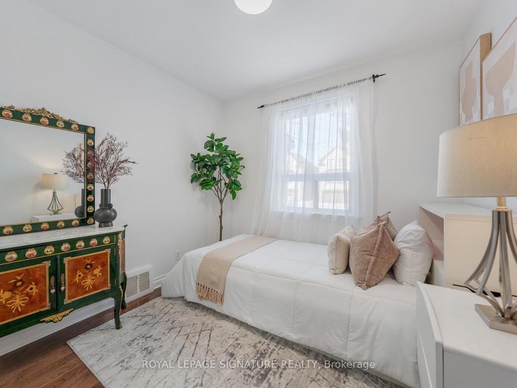 









83


Nipigon

Avenue,
Toronto,




ON
M2M 2W3

