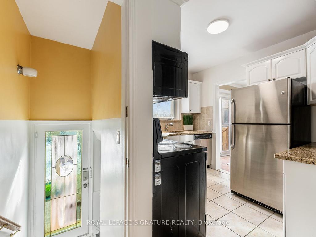 









83


Nipigon

Avenue,
Toronto,




ON
M2M 2W3

