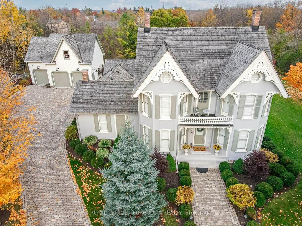 









6


Aileen Lewis

Court,
Markham,




ON
L6E 1A8

