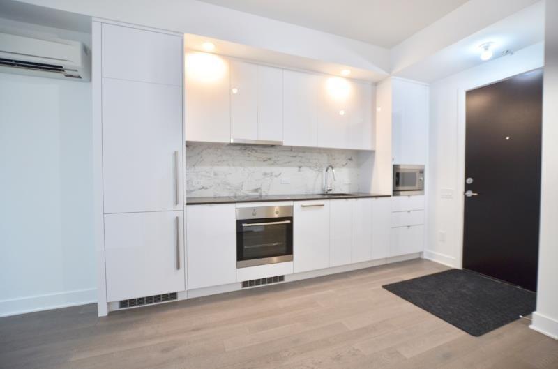 









1


Boul. De Maisonneuve O.

, 221,
Montréal (Ville-Marie),




QC
H2X0E3

