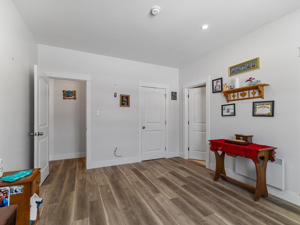 












101 Mercedes Drive

,
Cornwall,




PE
C0A 1H3

