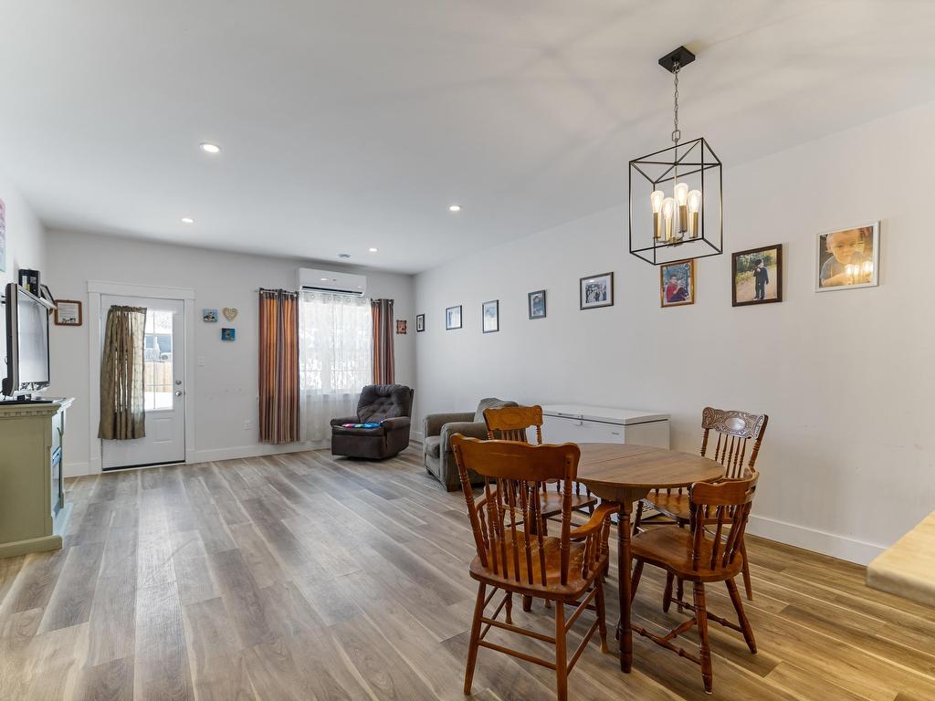 












101 & 103 Mercedes Drive

,
Cornwall,




PE
C0A 1H3

