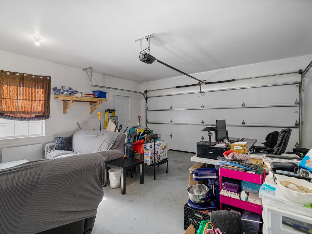 












101 & 103 Mercedes Drive

,
Cornwall,




PE
C0A 1H3

