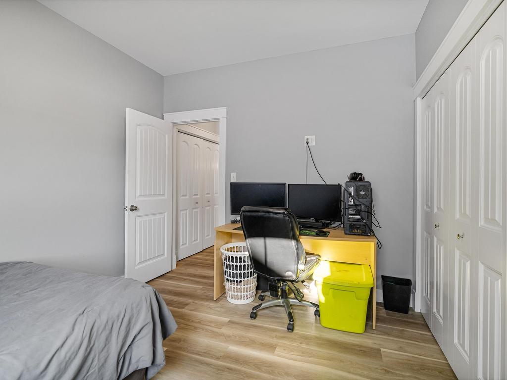 












101 & 103 Mercedes Drive

,
Cornwall,




PE
C0A 1H3

