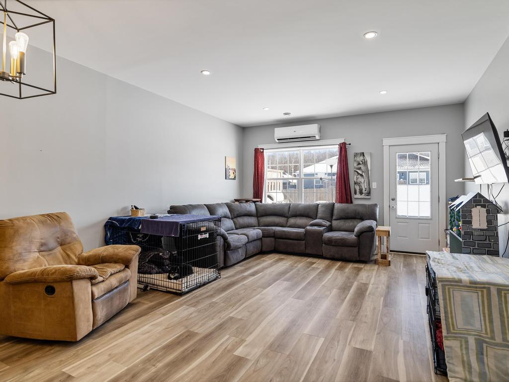 












101 & 103 Mercedes Drive

,
Cornwall,




PE
C0A 1H3

