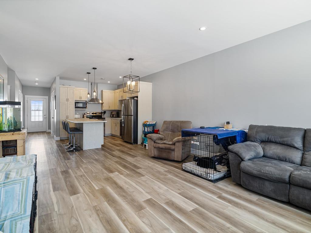 












101 & 103 Mercedes Drive

,
Cornwall,




PE
C0A 1H3

