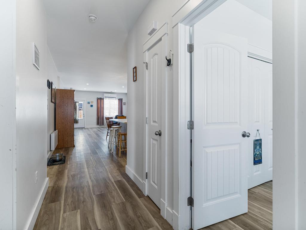 












101 & 103 Mercedes Drive

,
Cornwall,




PE
C0A 1H3


