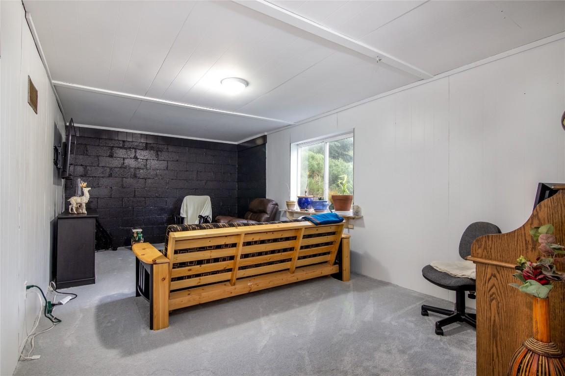 









1385


6

Highway,
Cherryville,




BC
V0E 2G1

