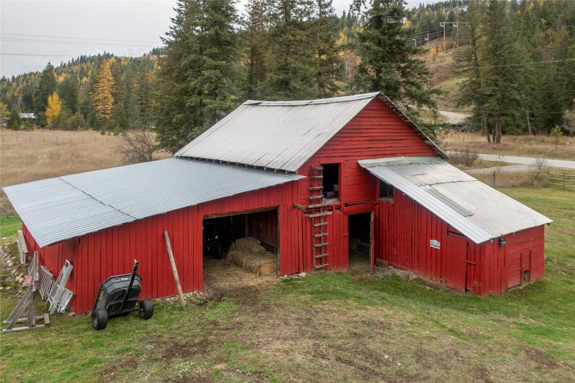









1385


6

Highway,
Cherryville,




BC
V0E 2G1

