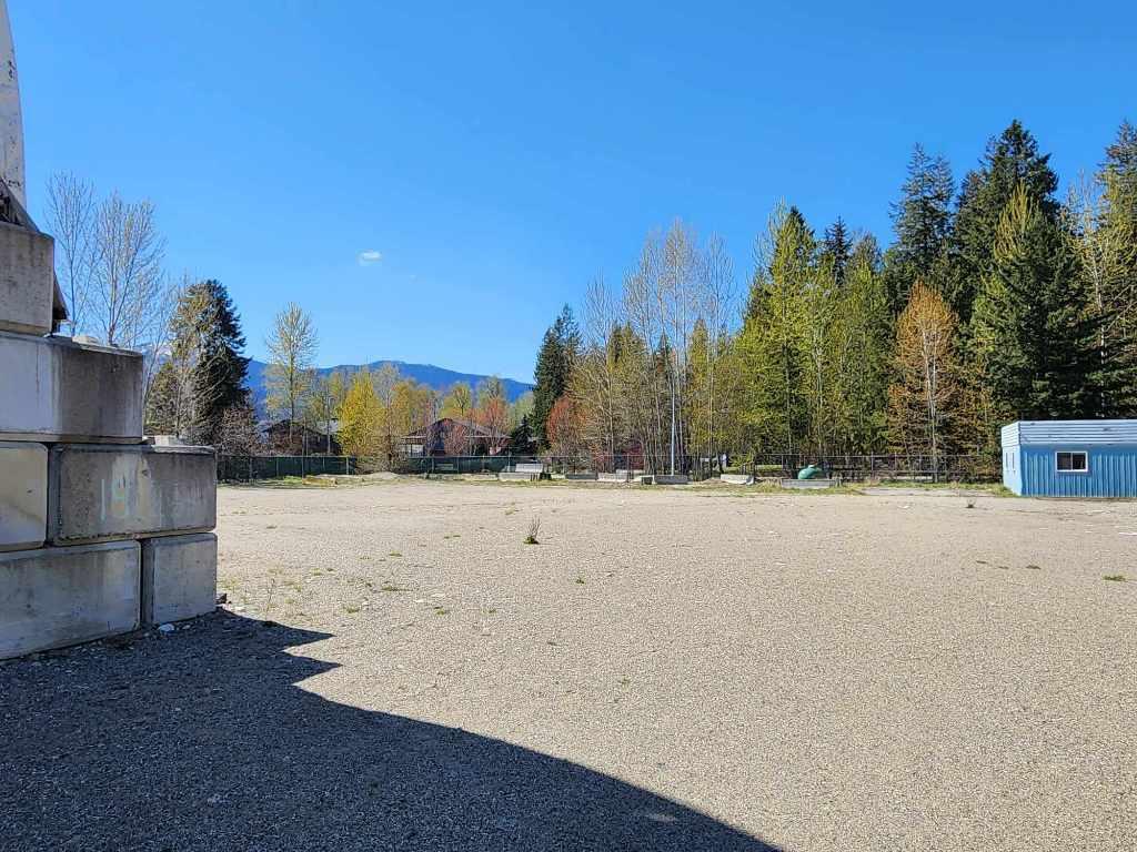 









4063


Express Point

Crescent,
Scotch Creek,




BC
V0E 1M5

