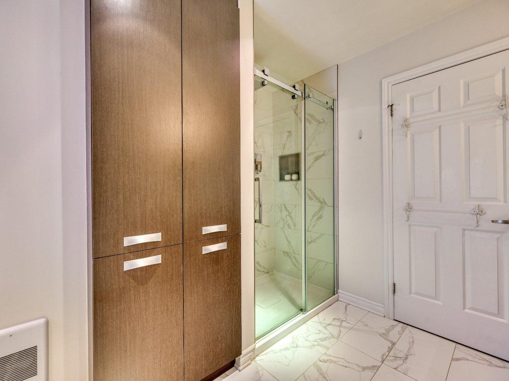 









87


59e Avenue

,
Saint-Eustache,




QC
J7P3M2

