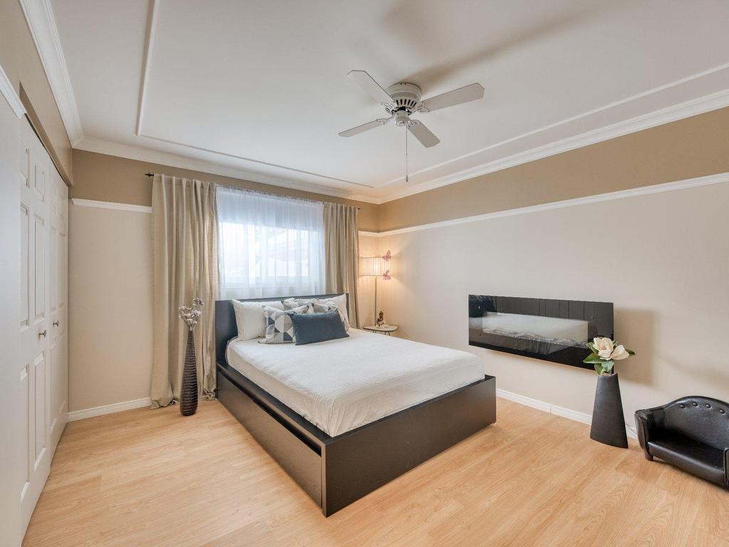 









87


59e Avenue

,
Saint-Eustache,




QC
J7P3M2

