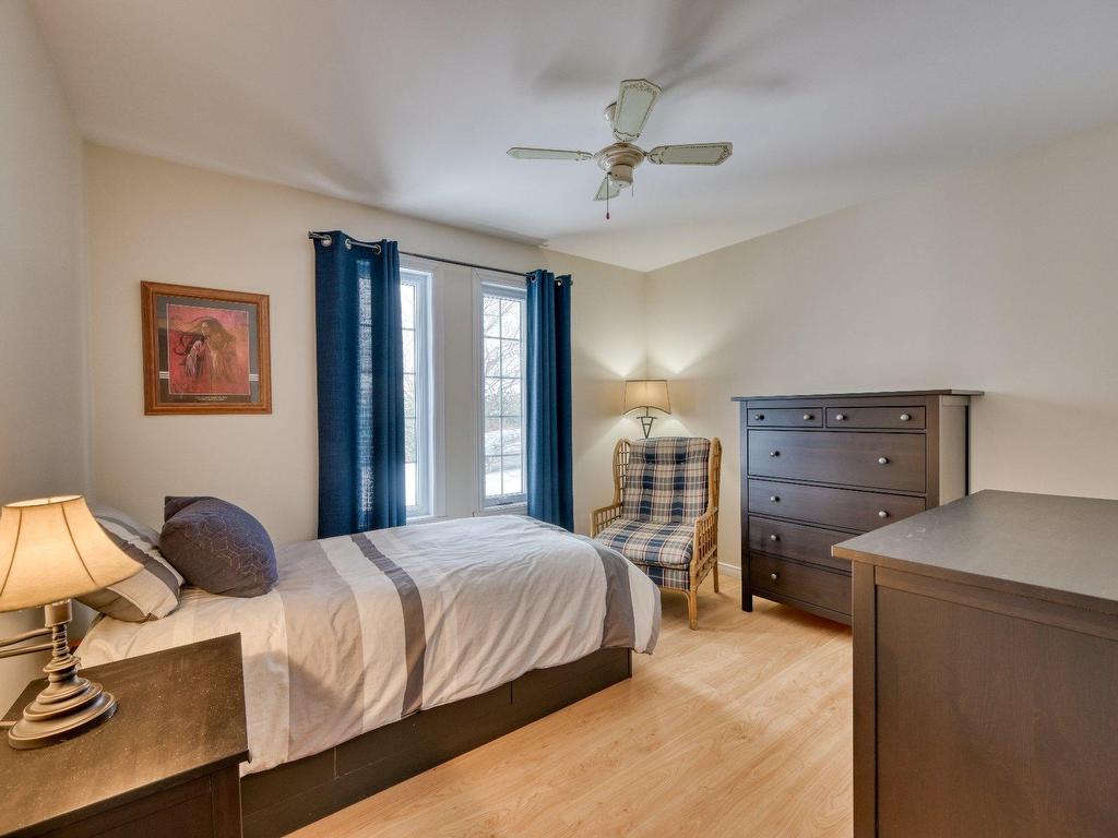 









87


59e Avenue

,
Saint-Eustache,




QC
J7P3M2

