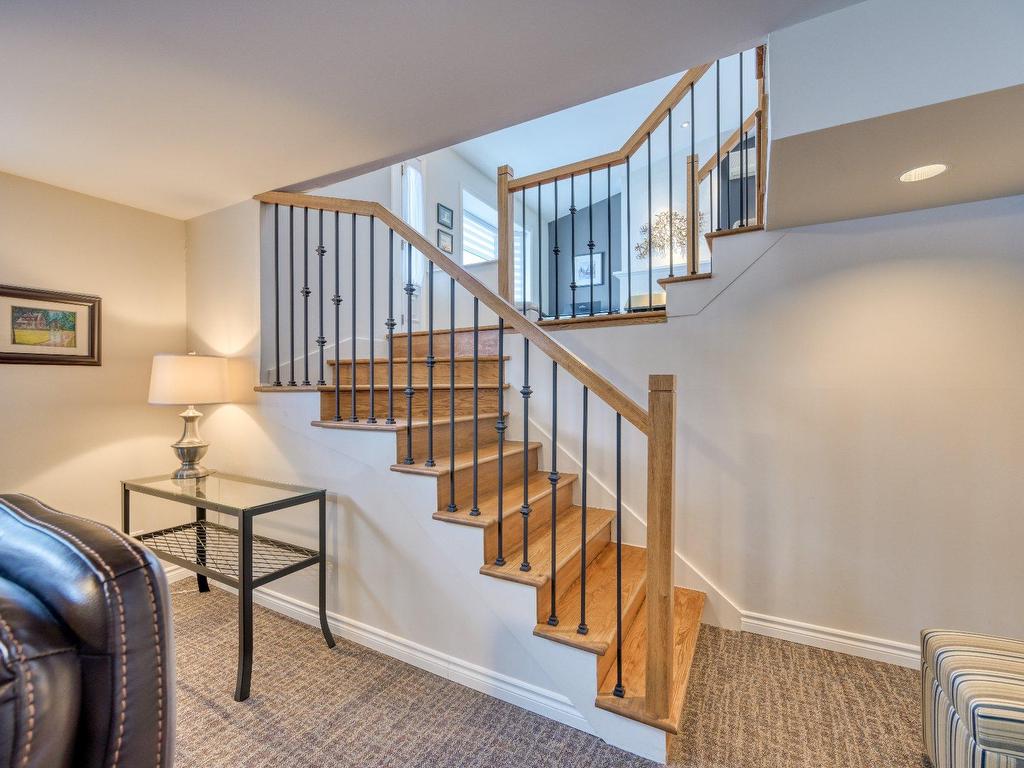 









87


59e Avenue

,
Saint-Eustache,




QC
J7P3M2

