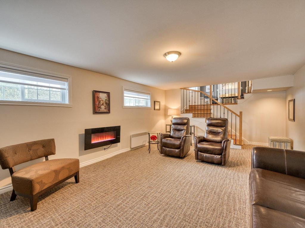 









87


59e Avenue

,
Saint-Eustache,




QC
J7P3M2


