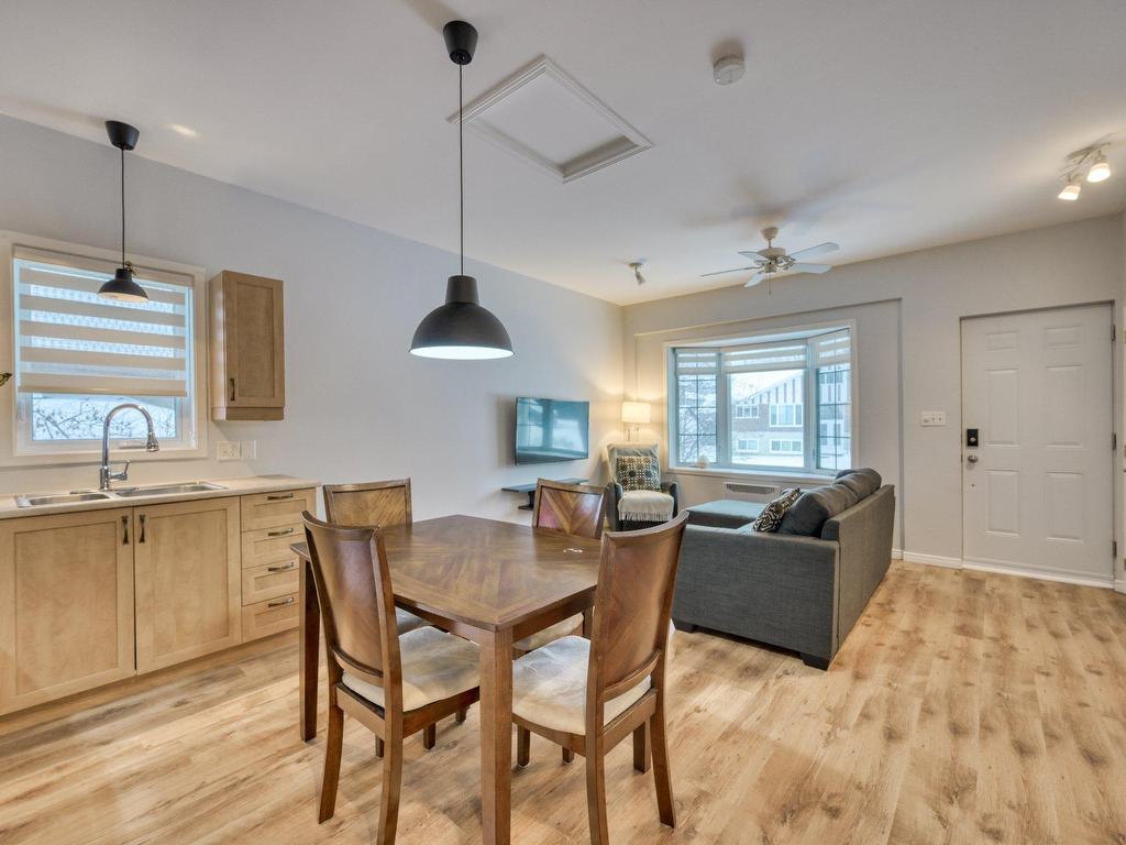 









87


59e Avenue

,
Saint-Eustache,




QC
J7P3M2

