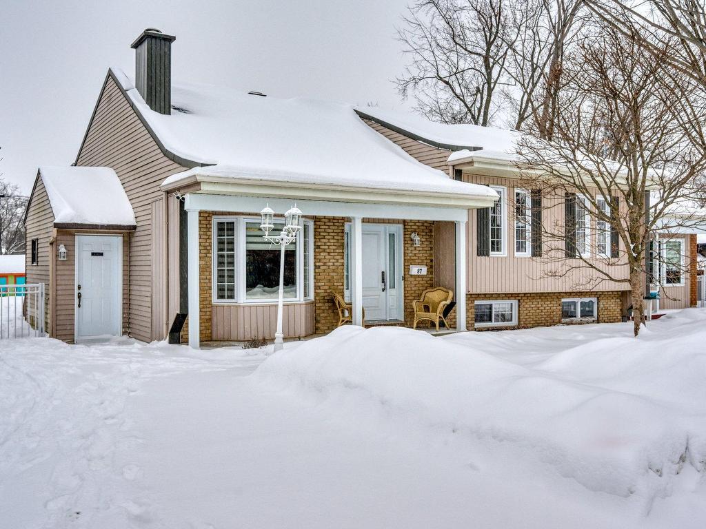 









87


59e Avenue

,
Saint-Eustache,




QC
J7P3M2

