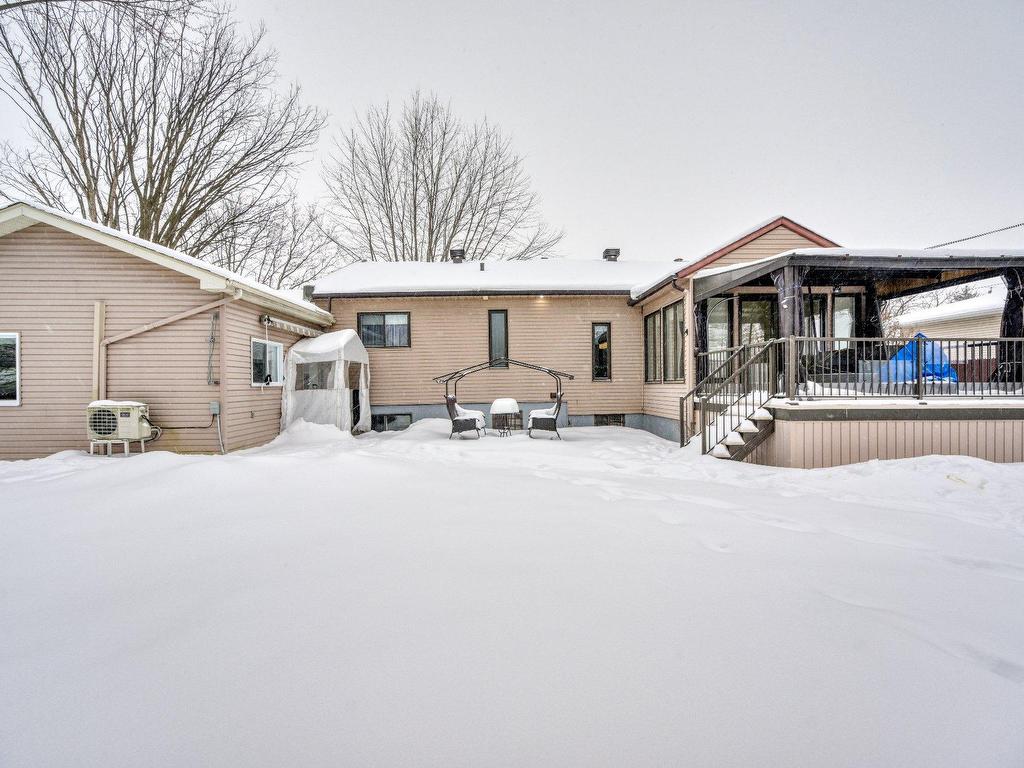 









87


59e Avenue

,
Saint-Eustache,




QC
J7P3M2

